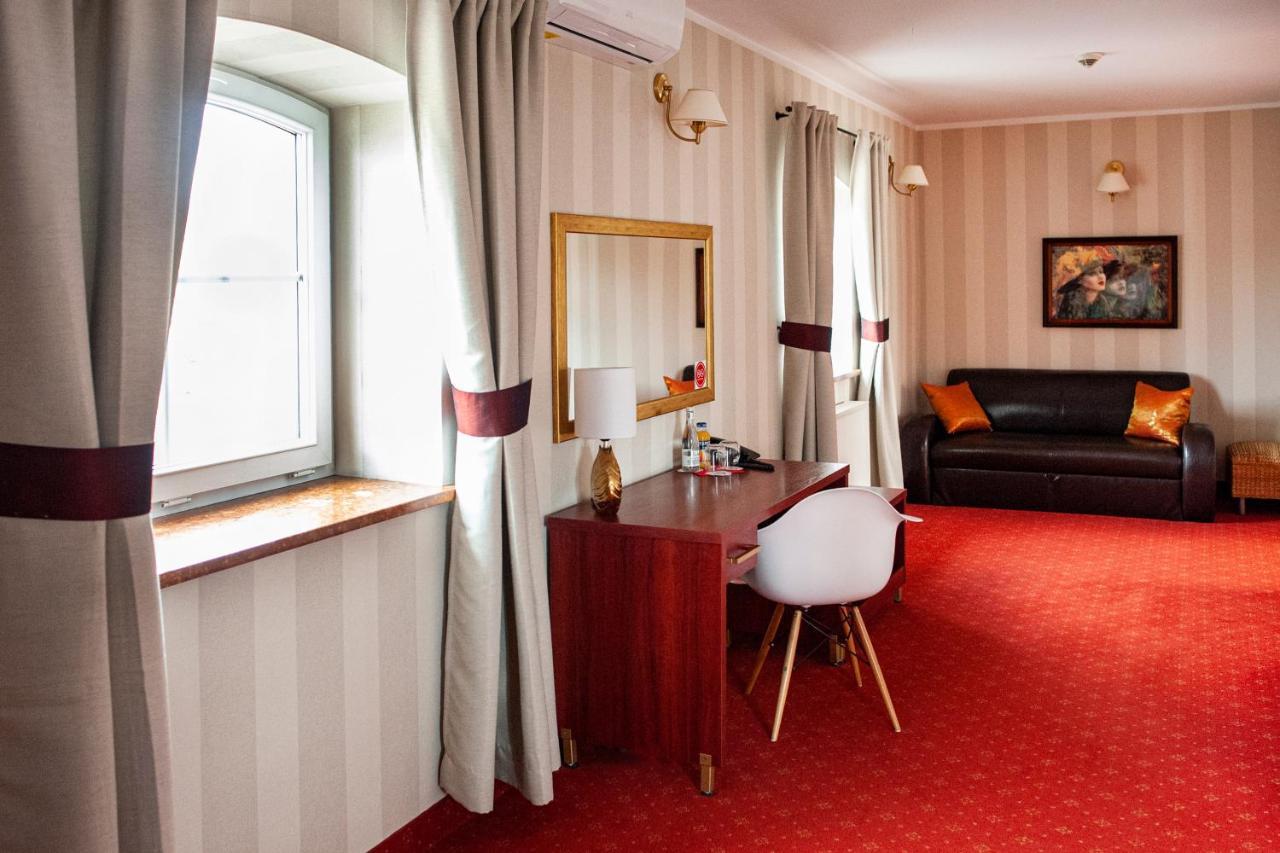 Hotel Spichlerz Lubawa מראה חיצוני תמונה